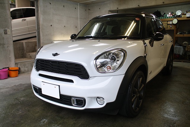 ミニクロスオーバーにガラスコーティング(スタンダード)