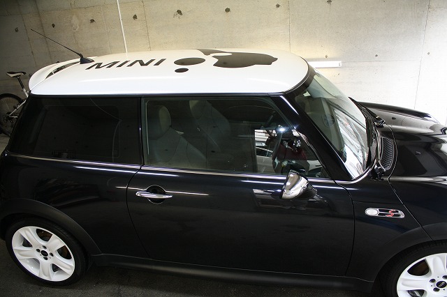 パジェロにガラスコーティング(プレミアム)と全面ガラス撥水