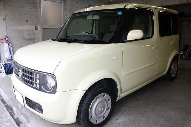 キューブに車検＆ガラスコーティング(プレミアム)