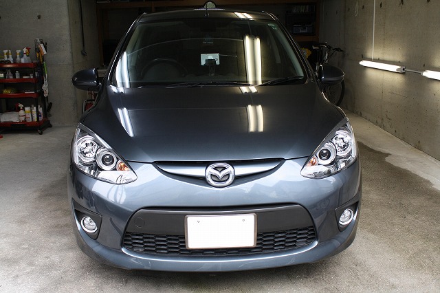 デミオにガラスコーティング(スタンダード)＆ホイールコーテイング