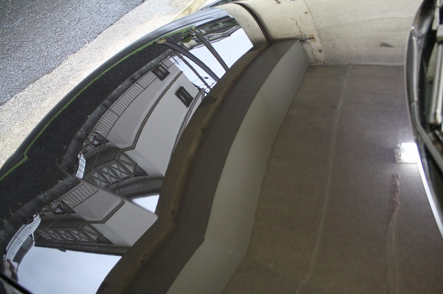 キューブに車検＆ガラスコーティング(プレミアム)