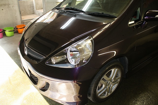 エルグランドにガラスコーティング(スタンダード)＆ホイールコーティング