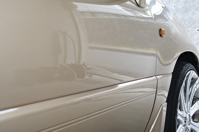 ベンツＡクラスにガラスコーティング(プレミアム)