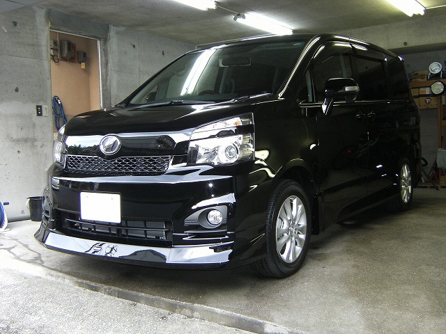 フリードにガラスコーティング(プレミアム)