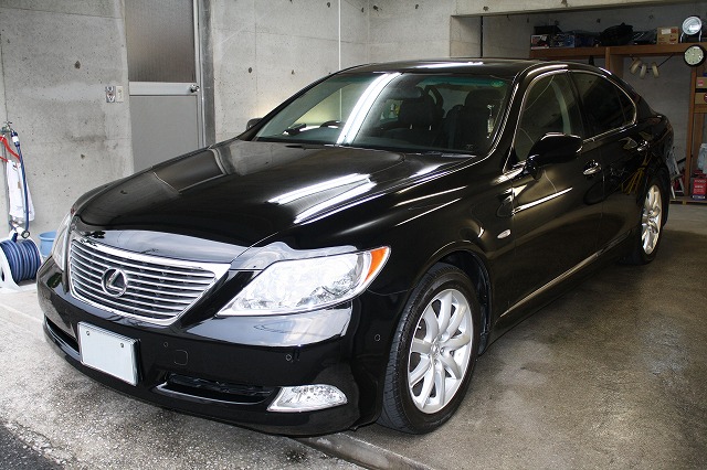 ゴルフにガラスコーティング(スタンダード)＆車内清掃