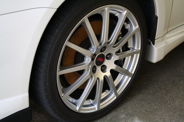 レガシーWにガラスコーティング(プレミアム)＆ホイールコーティング