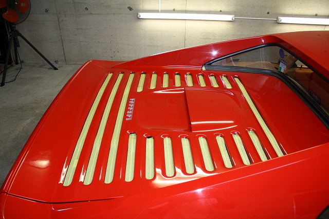 フェラーリにガラスコーティング(プレミアム)