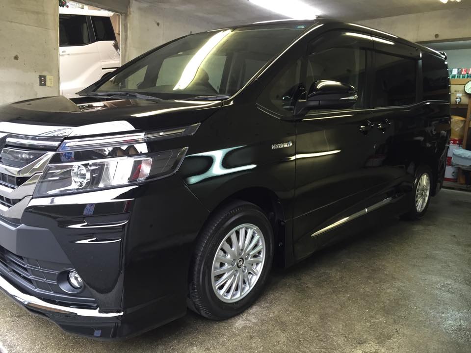 レクサスにガラスコーティング(スタンダード)