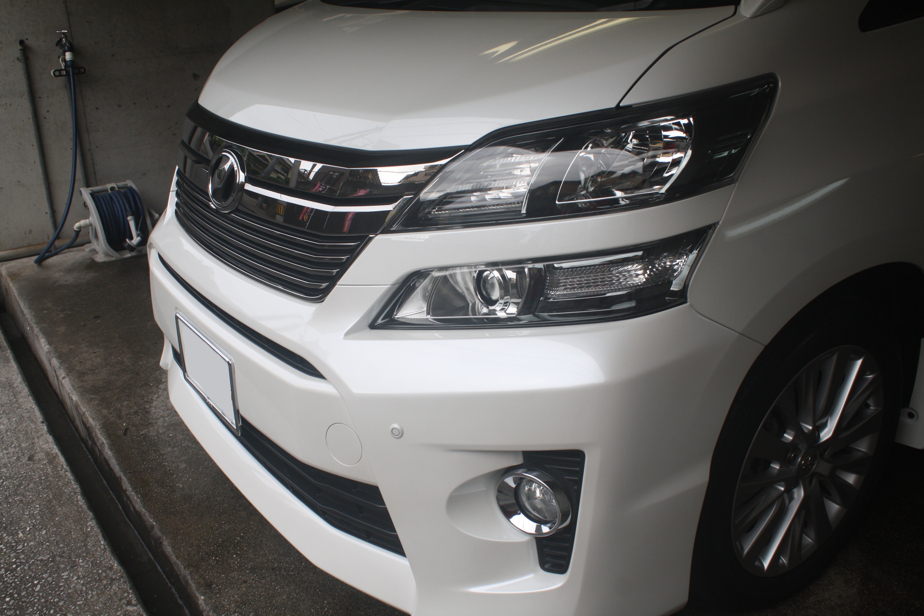 ヴェルファイアにガラスコーティングプレミアム