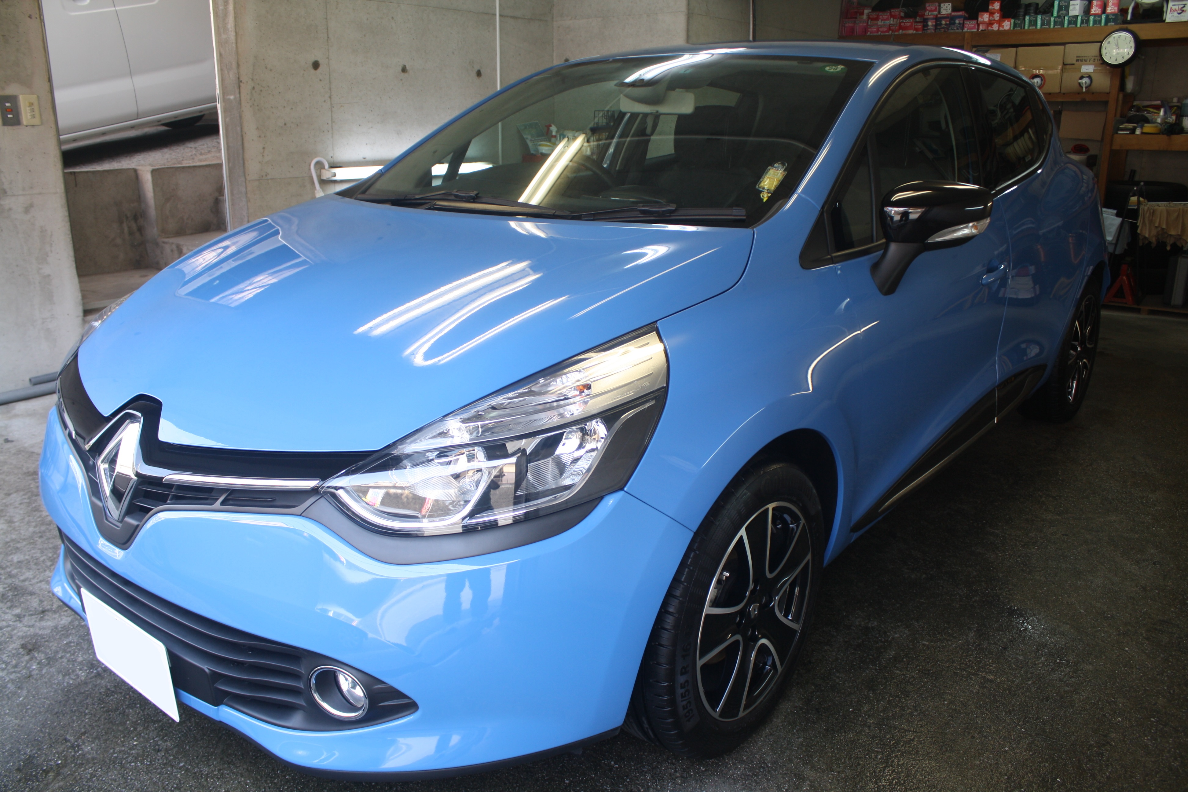 ルノールーテシアにガラスコーティングスタンダード